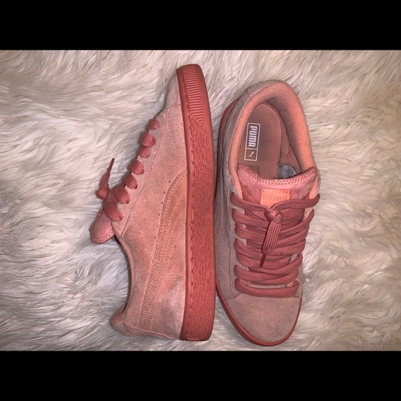 PUMA suede desert flower light pink shoes - Picture 1 of 5